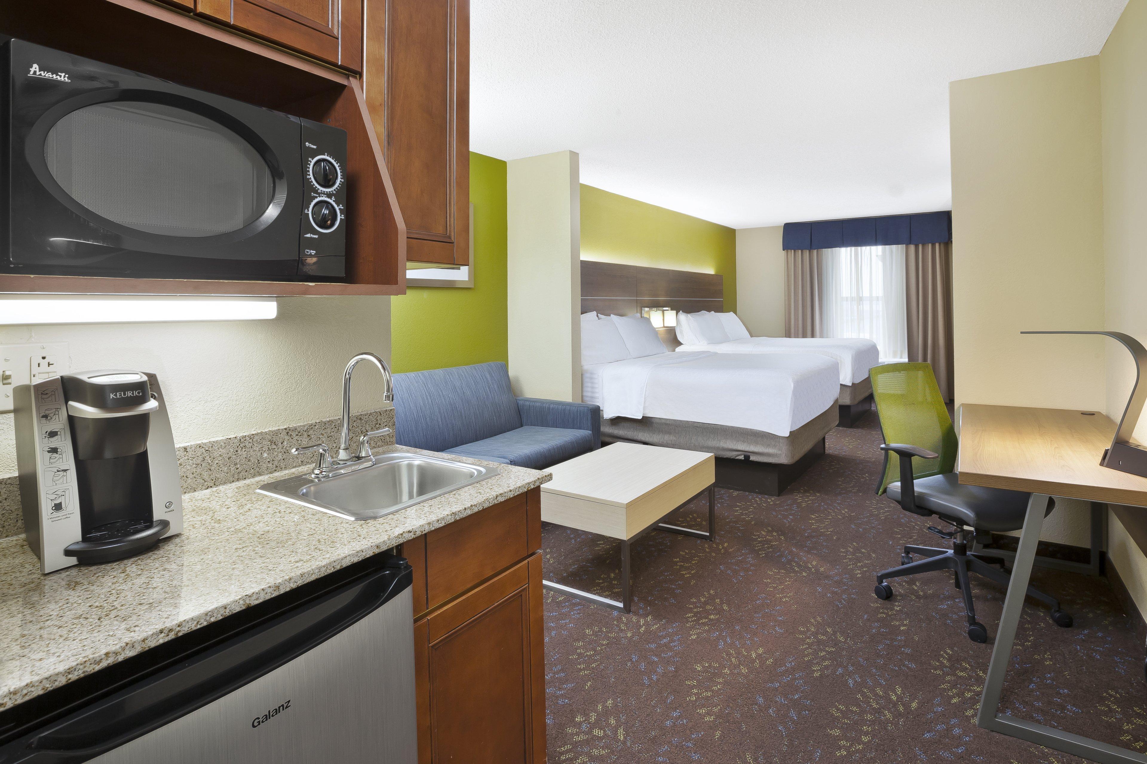 Holiday Inn Express Hotel & Suites Circleville By Ihg Exterior foto