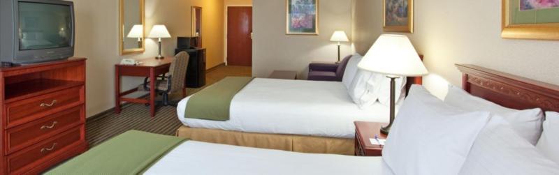 Holiday Inn Express Hotel & Suites Circleville By Ihg Exterior foto